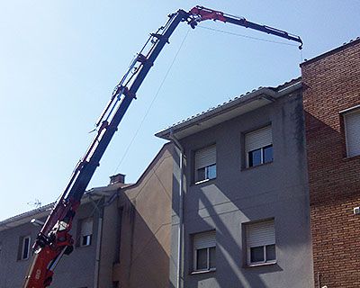 transport amb camió grua a Terrassa